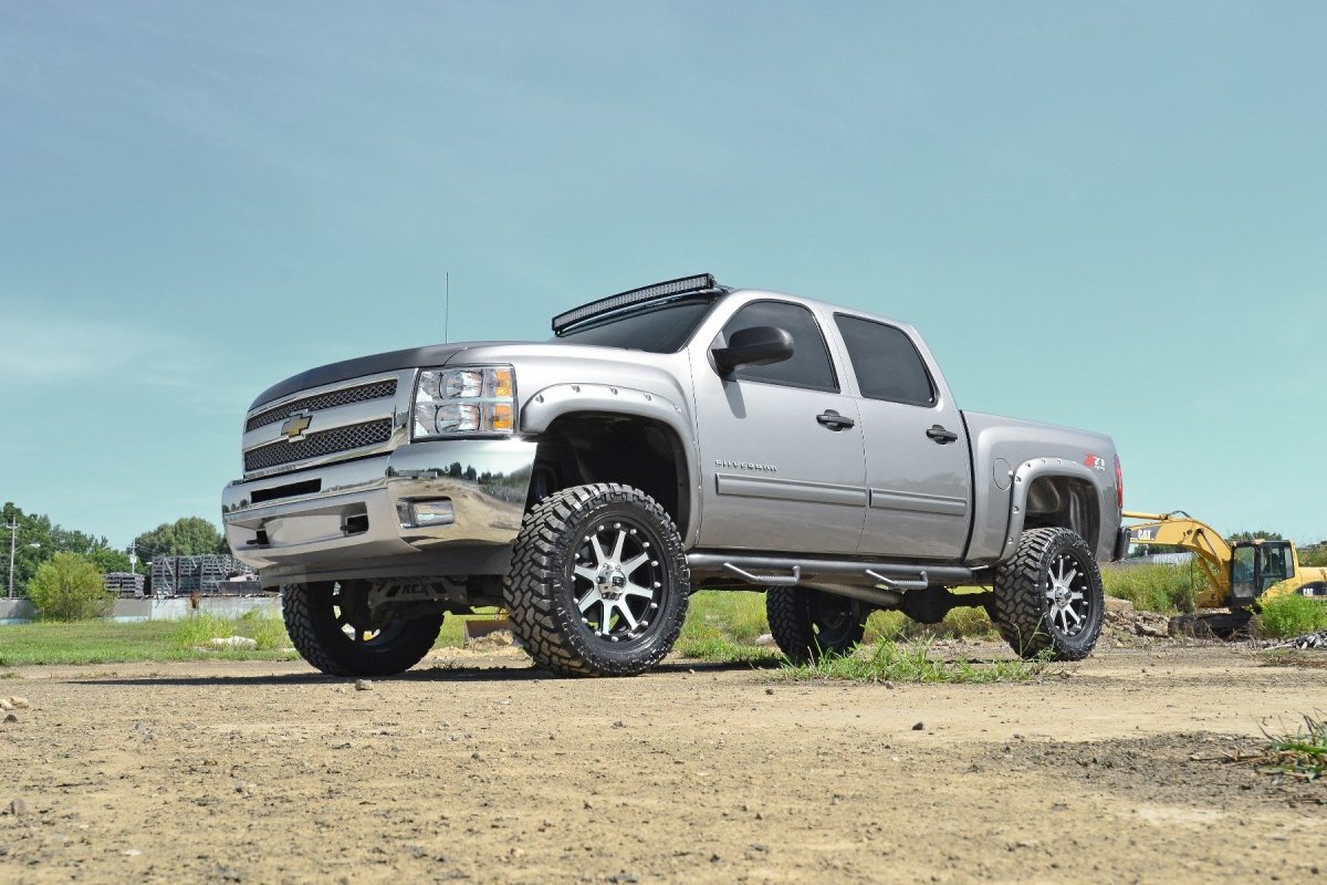 GMC Sierra 1500 Suspension Lift Kit - Rough Country - 6 Inch Lift Kit | M1 Struts/M1 - '07-'13